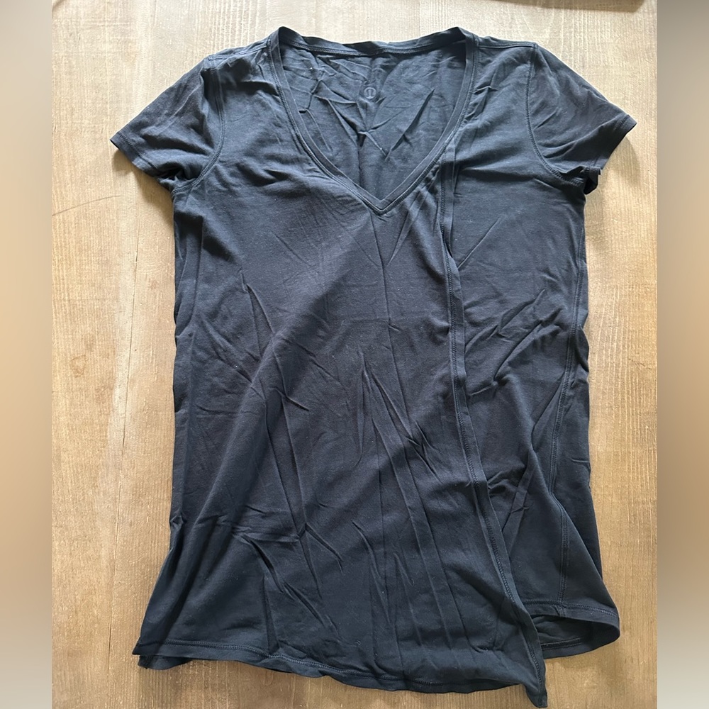 lululemon front tie t shirt